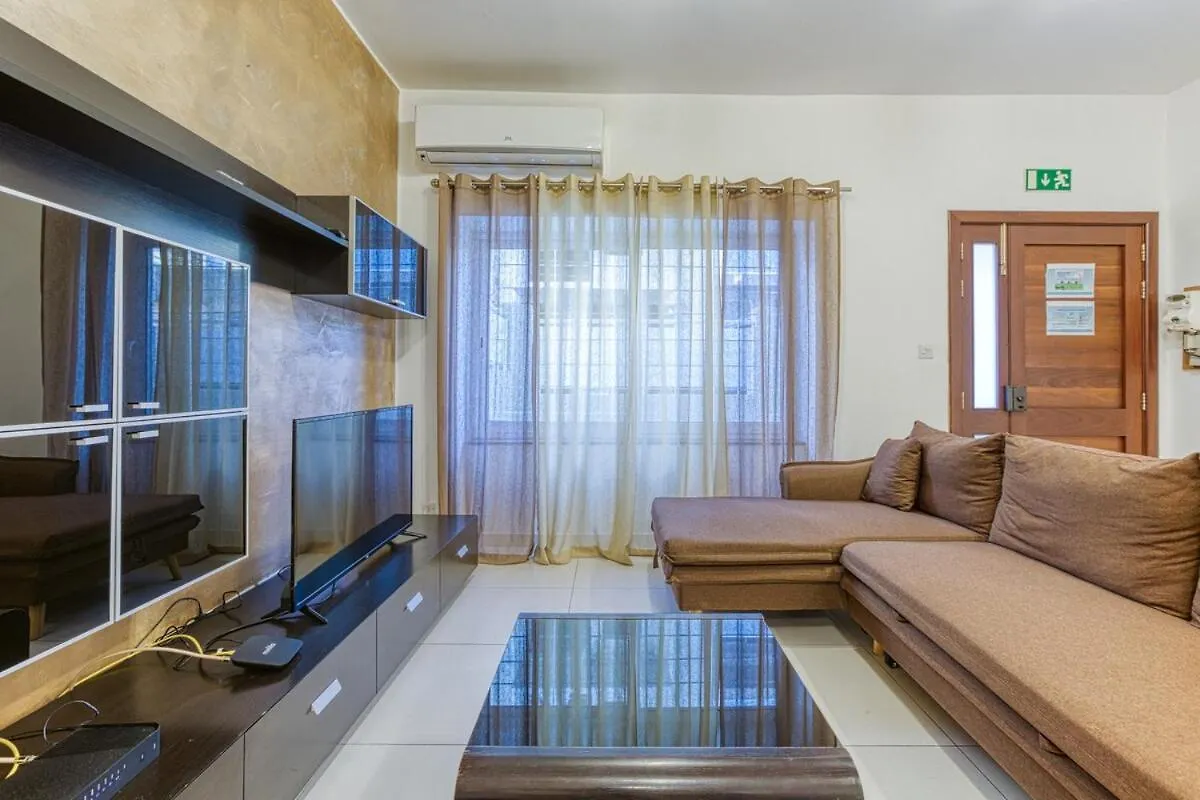 Apartment Modern 2-Bedroom Maisonette In Swieqi Is-Swieqi